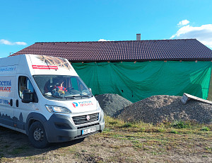 Izolace novostavby rodinného domu se sedlovou střechou